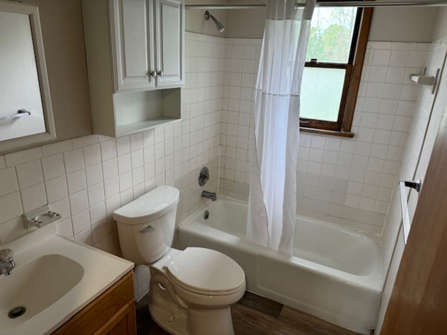 Elyria Apartment: 780 Oberlin-Elyria Rd