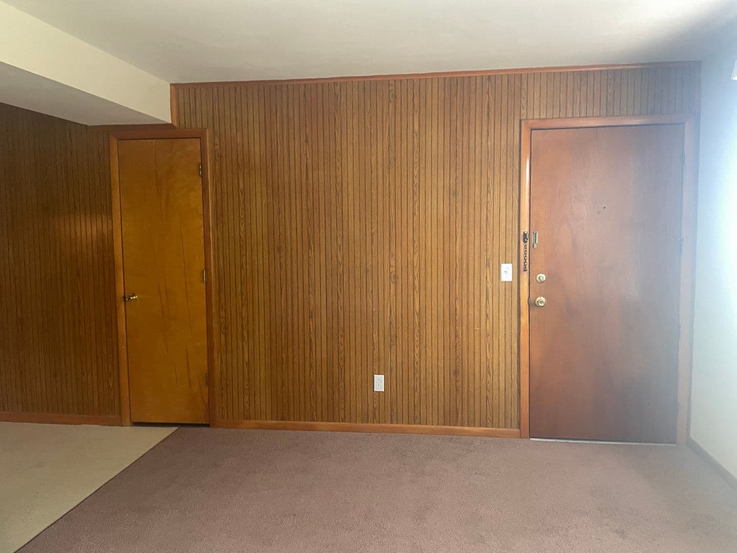 Elyria Apartment: 780 Oberlin-Elyria Rd