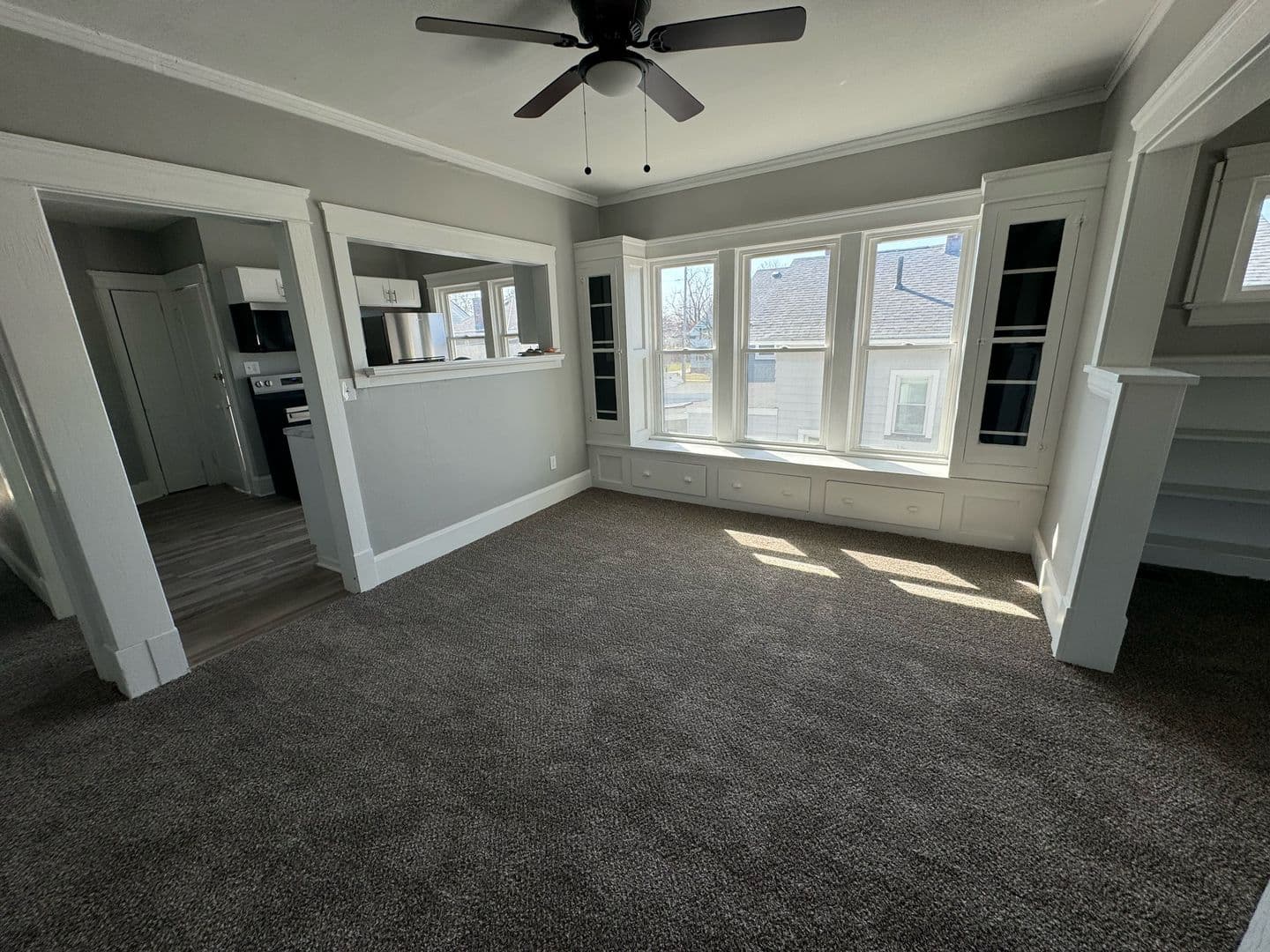 Lorain Apartment: 839 - 841 Allison Ave