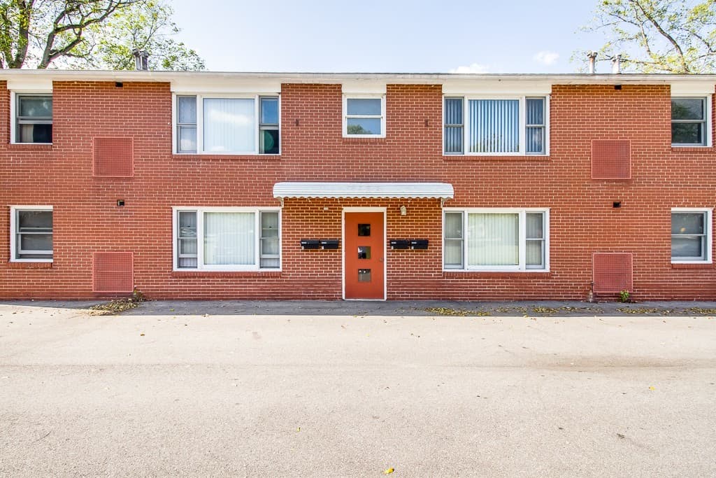 Elyria Apartment: 780 Oberlin-Elyria Rd
