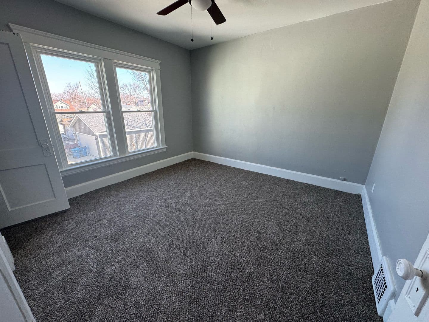 Lorain Apartment: 839 - 841 Allison Ave