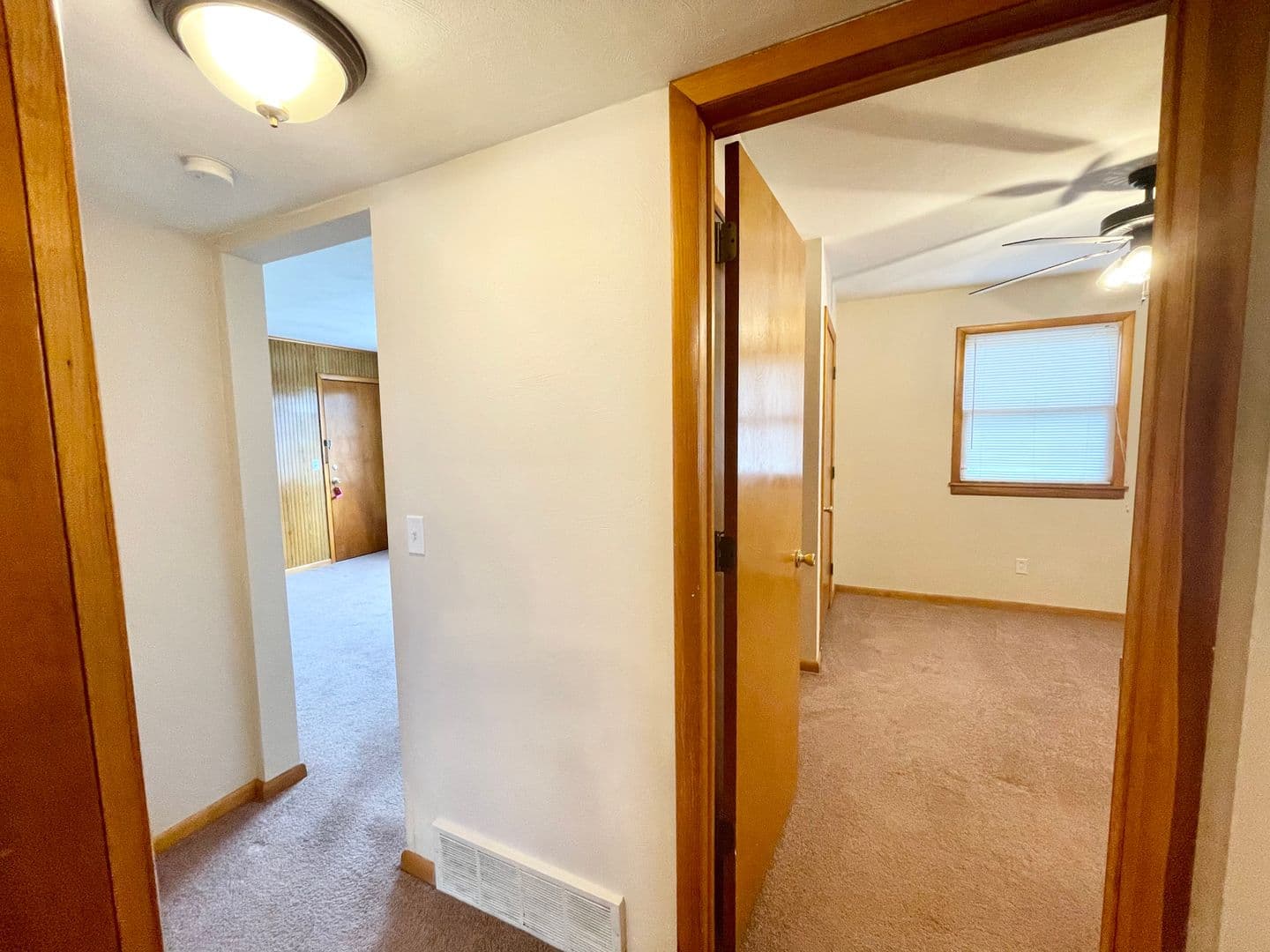 Elyria Apartment: 780 Oberlin-Elyria Rd