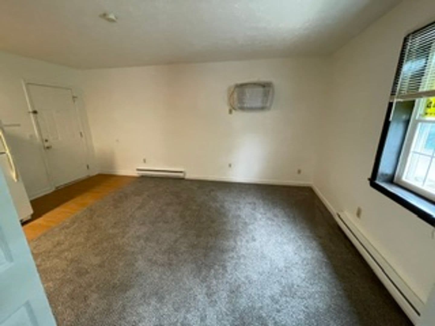 Lorain Apartment: 4461 Oberlin Avenue - Concord Station