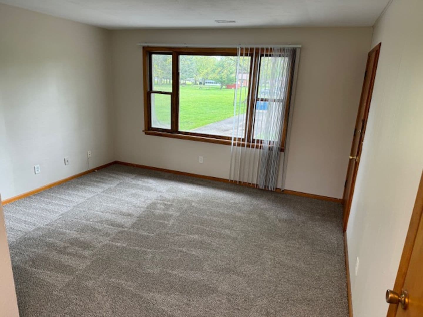 Elyria Apartment: 780 Oberlin-Elyria Rd