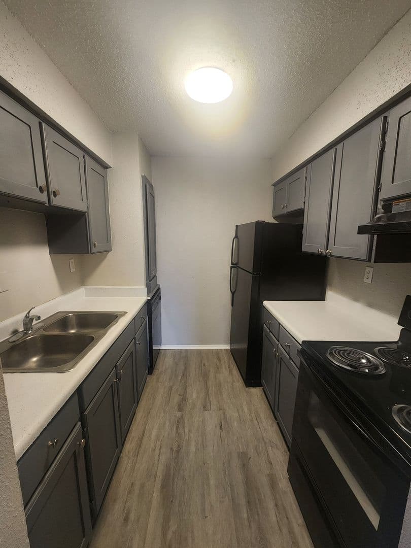 San Antonio Apartment: 1650 Jackson Keller Road
