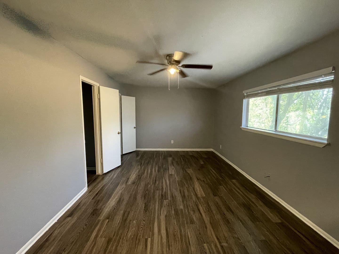 San Antonio Apartment: 102 Club Drive