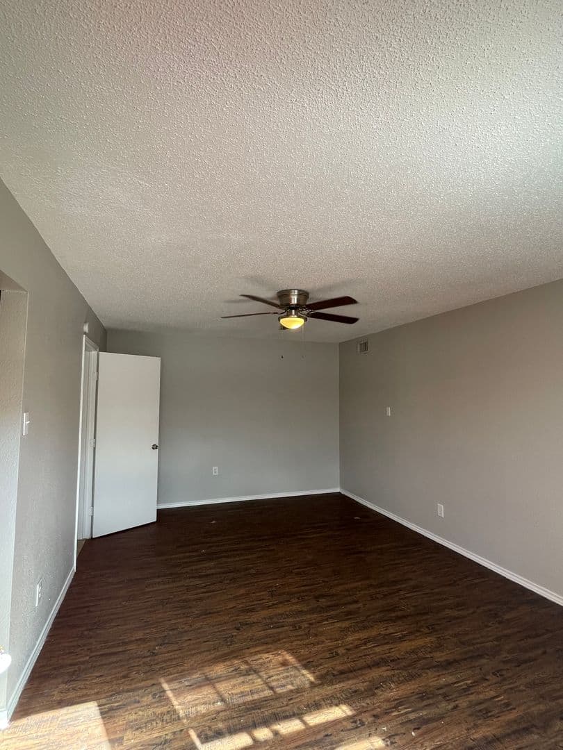 San Antonio Apartment: 1650 Jackson Keller Road