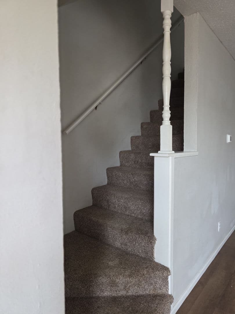 Littlefield Apartment: 400 E 22nd St