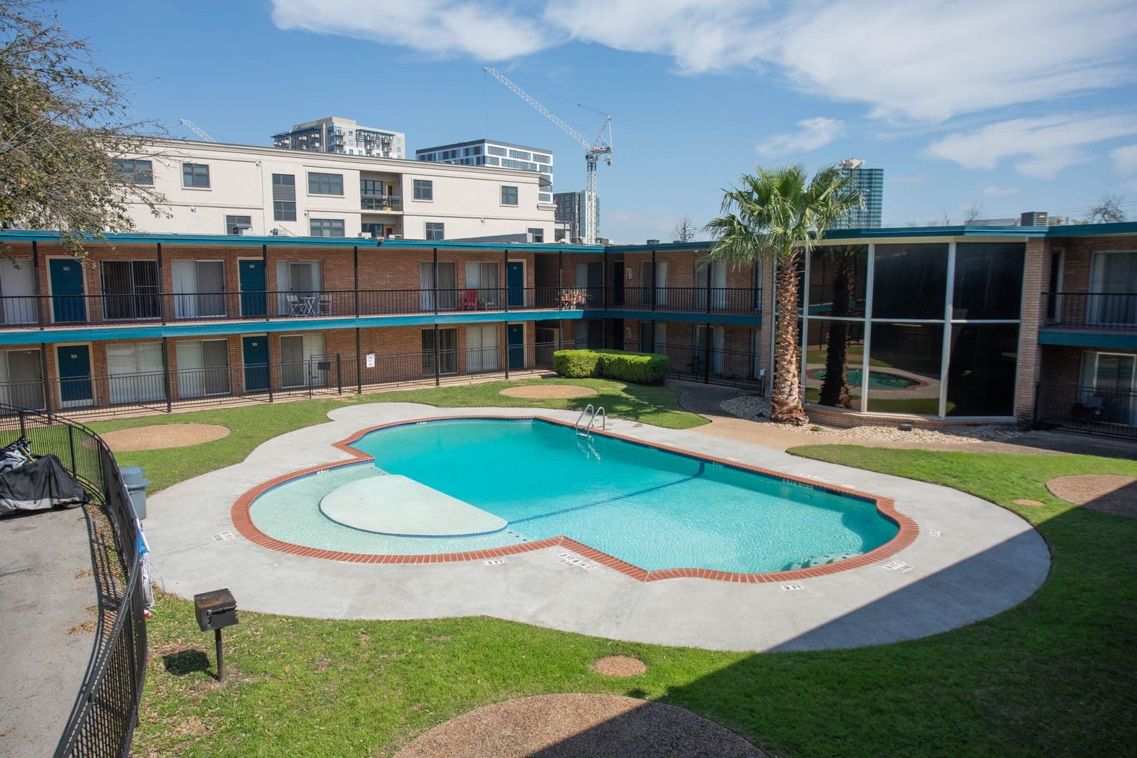 Austin Apartment: 1802 West Avenue