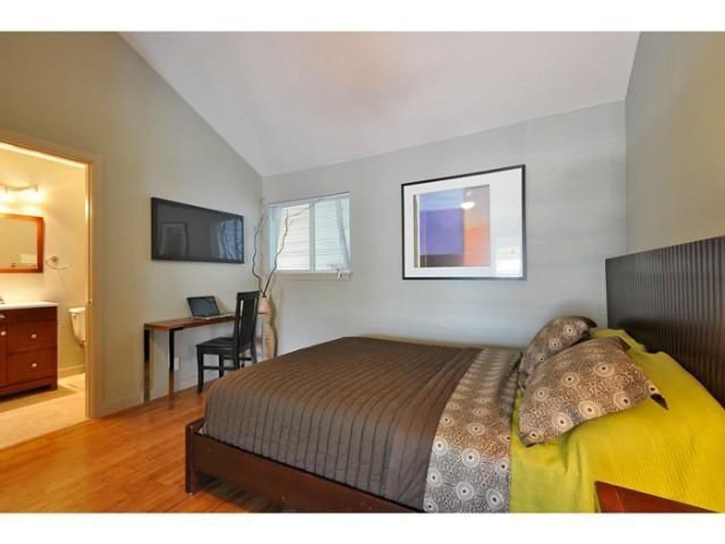 Austin Apartment: 2526 Durwood Street