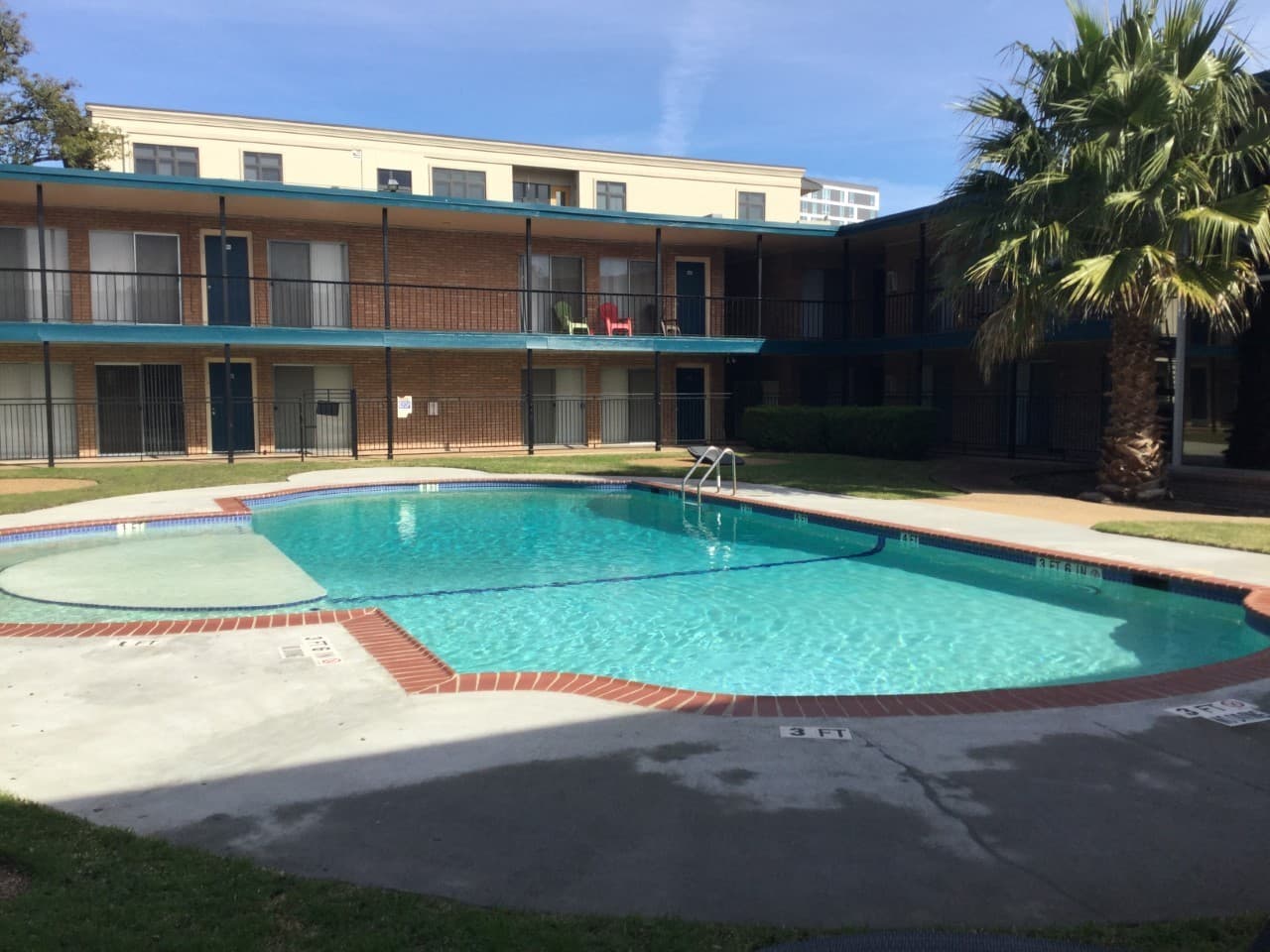 Austin Apartment: 1802 West Avenue
