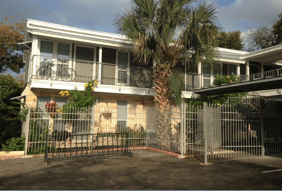 Austin Apartment: 2526 Durwood Street