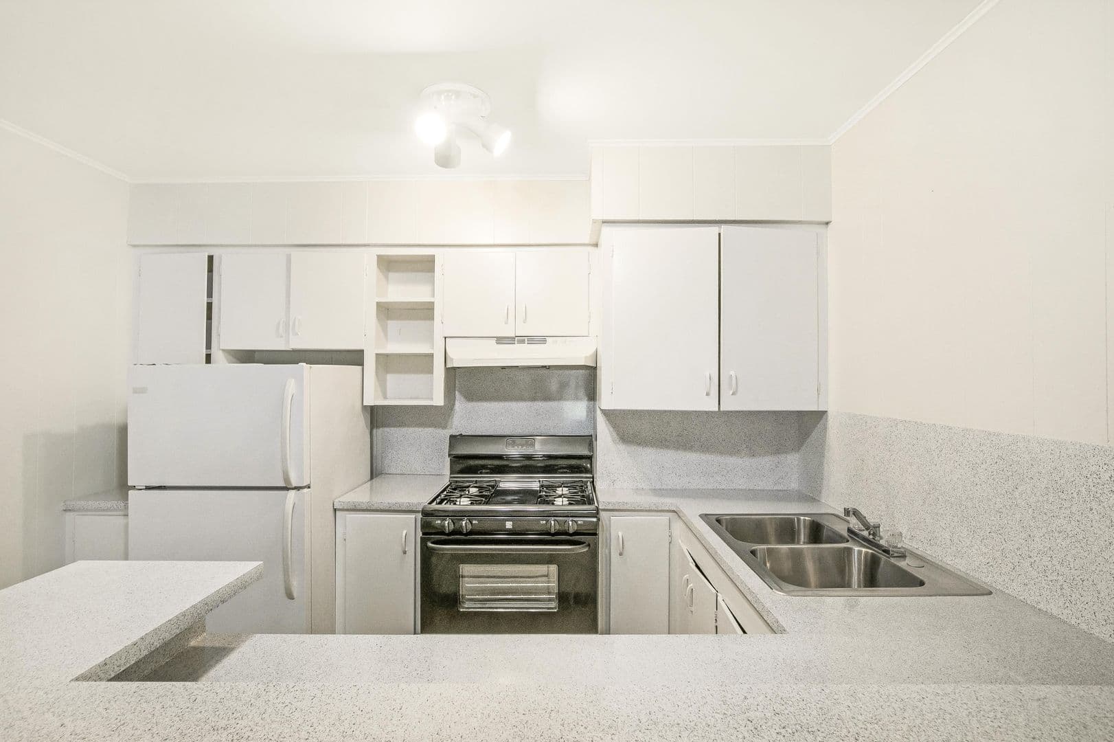 Austin Apartment: 1802 West Avenue