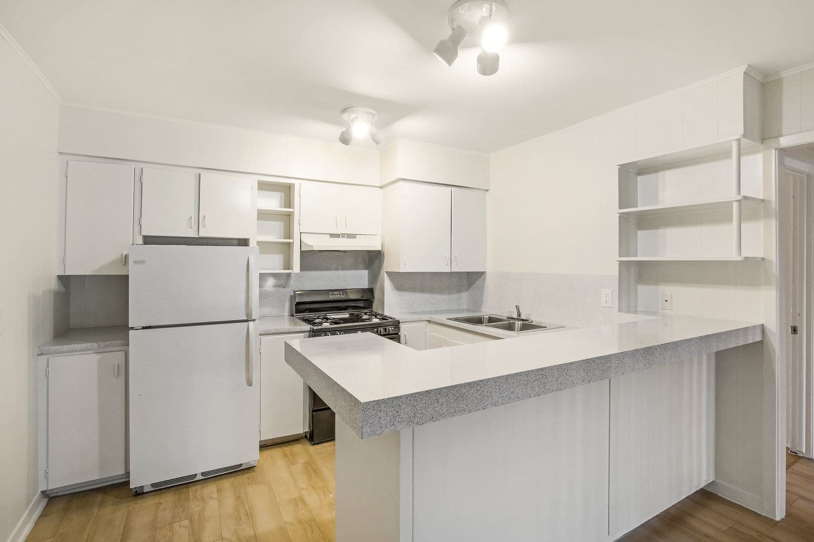 Austin Apartment: 1802 West Avenue