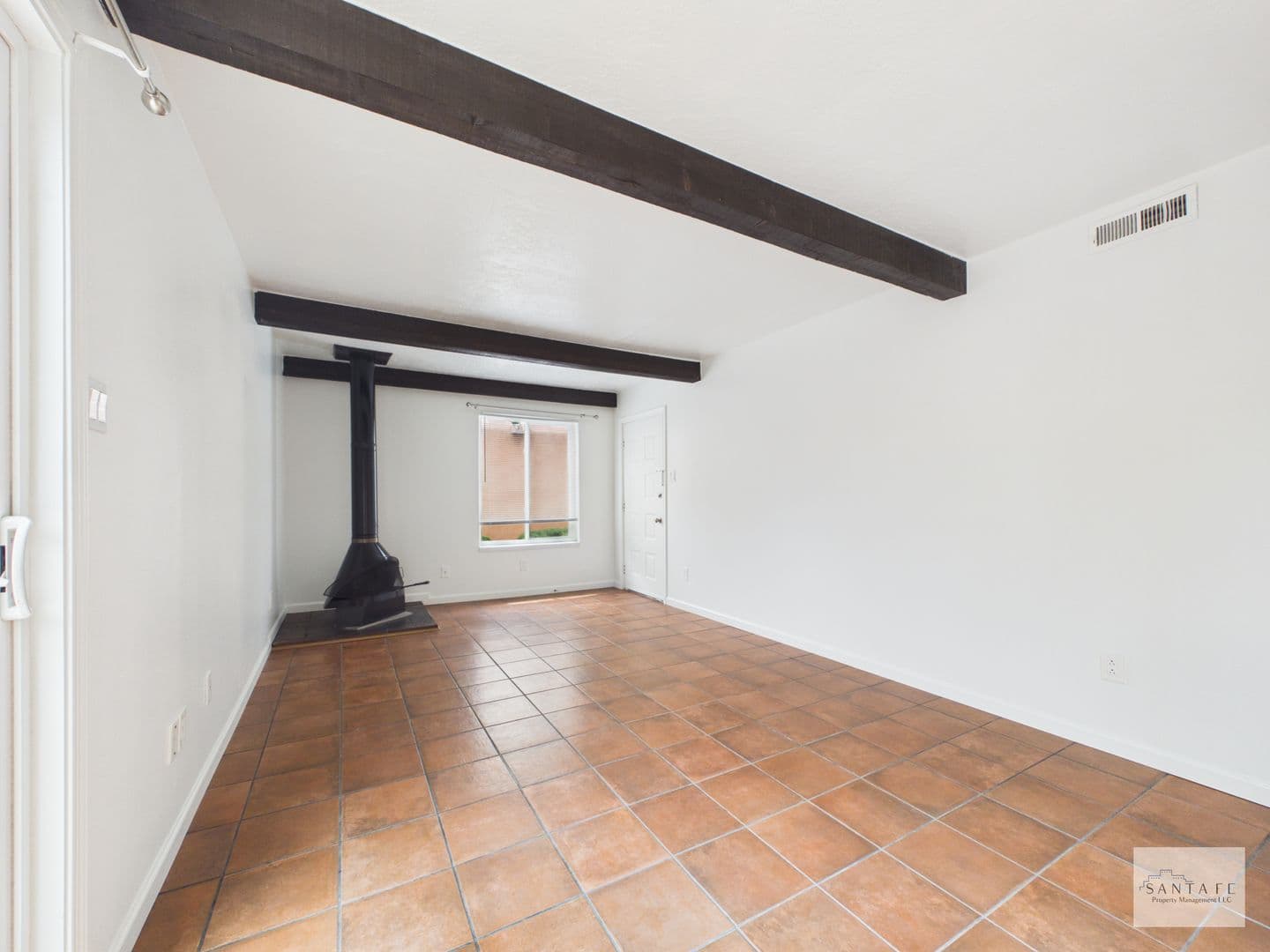Santa Fe Apartment: 2382 Camino Capitan