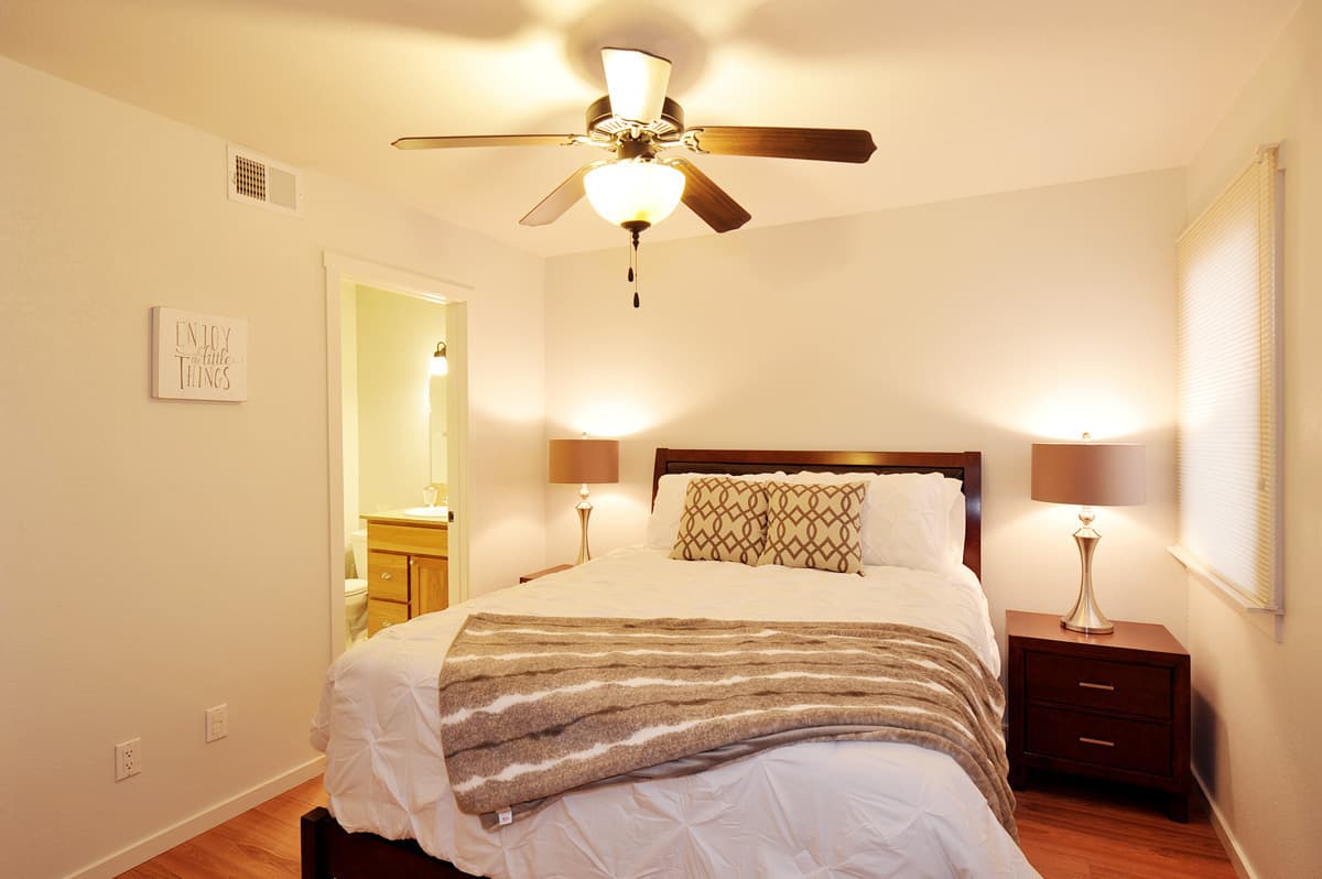 Santa Fe House: 601 W. San Mateo Unit 2