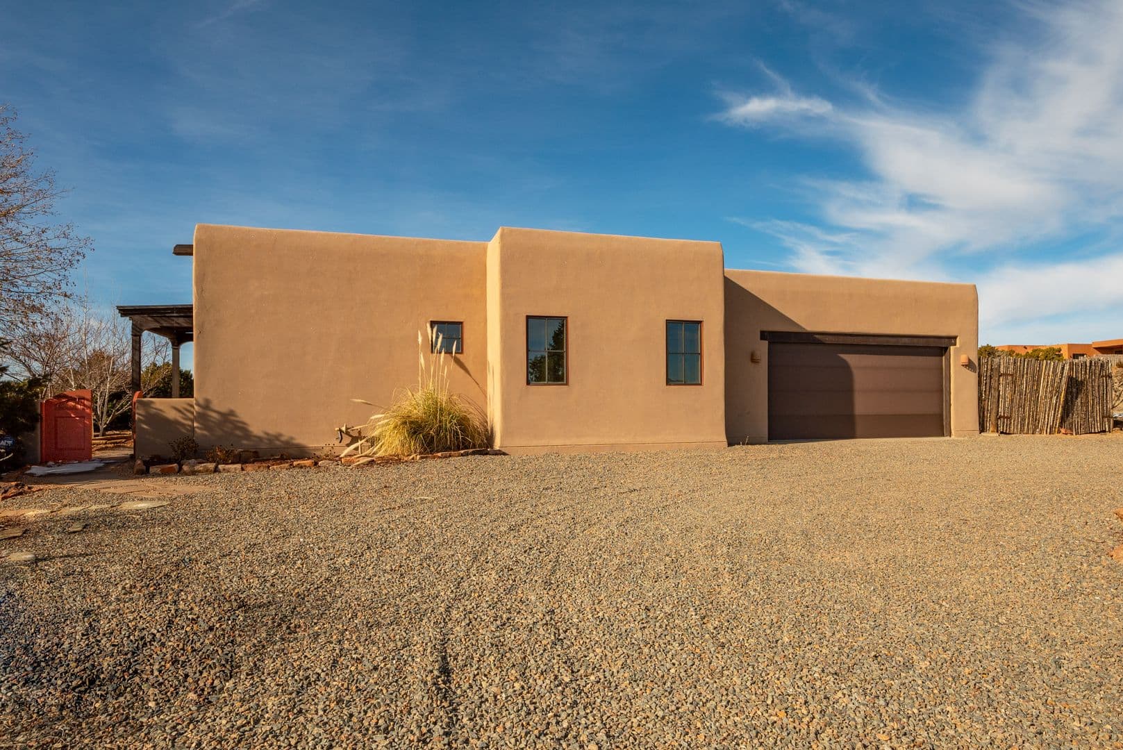 Lamy House: 33 Camino San Lucas