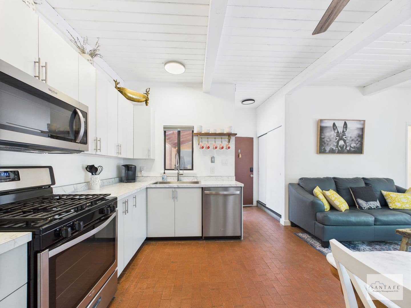 Santa Fe House: 730 Columbia Street Unit C