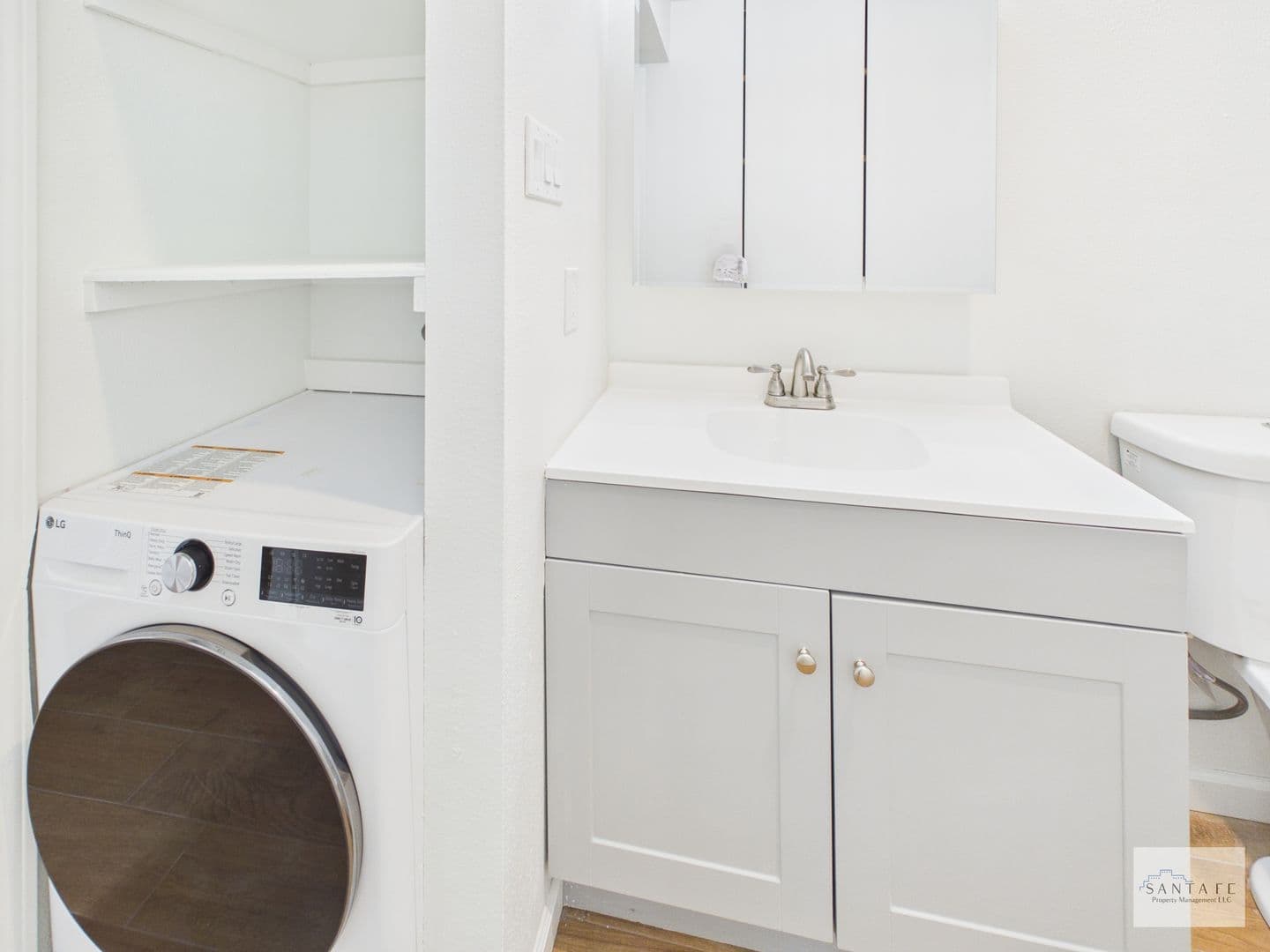 Santa Fe Apartment: 2382 Camino Capitan