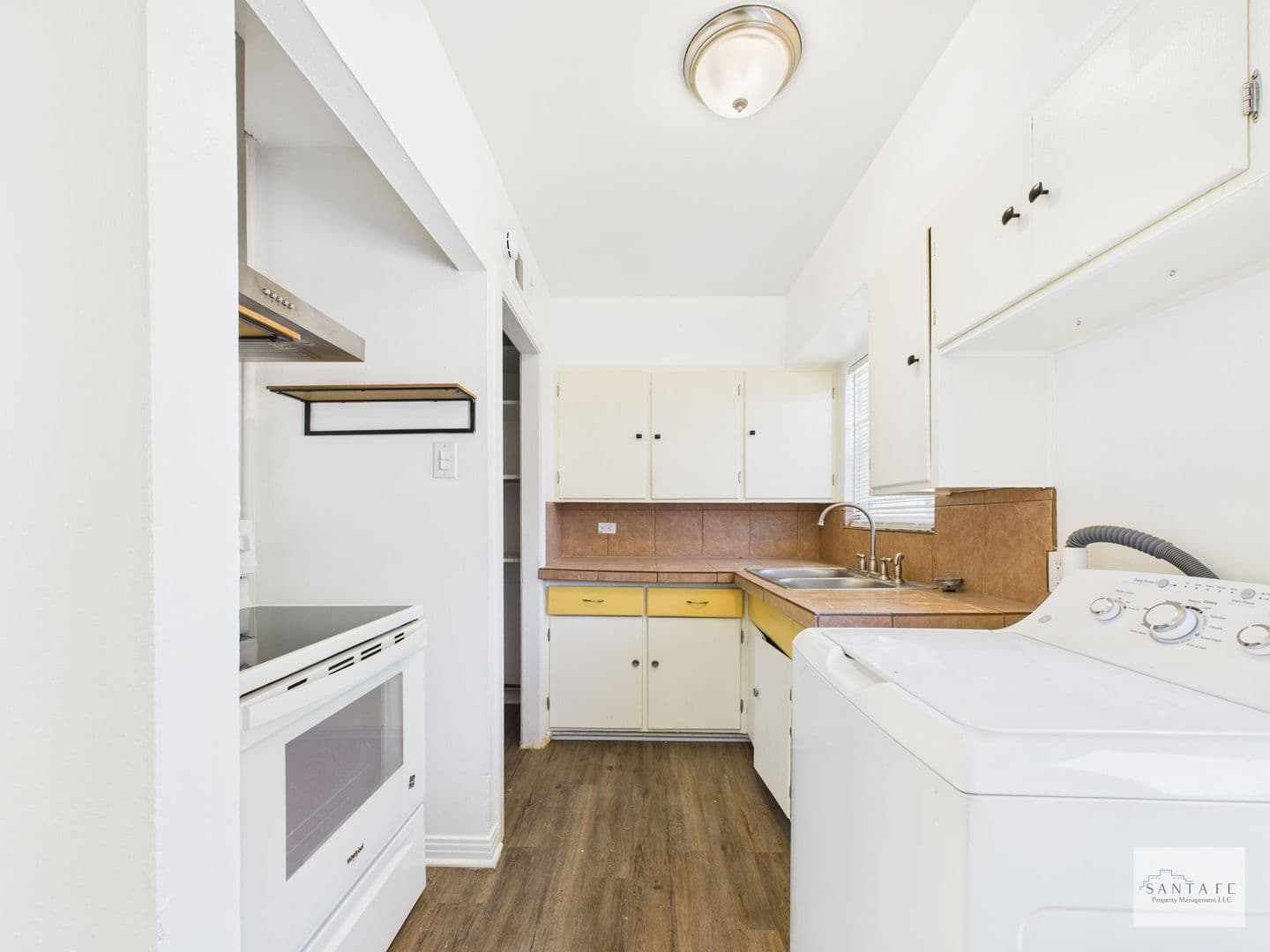 Santa Fe House: 1317 Declovina Street