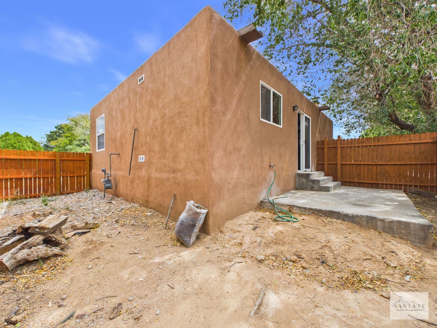Santa Fe Apartment: 2382 Camino Capitan