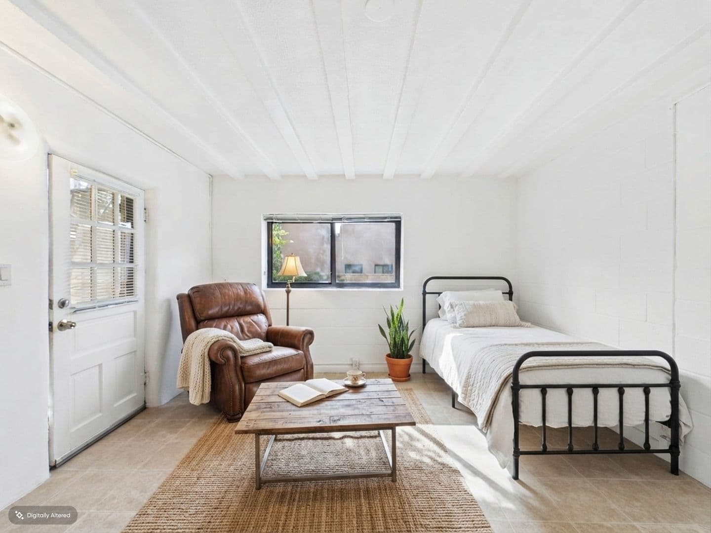 Santa Fe Apartment: 510 Sunset Street
