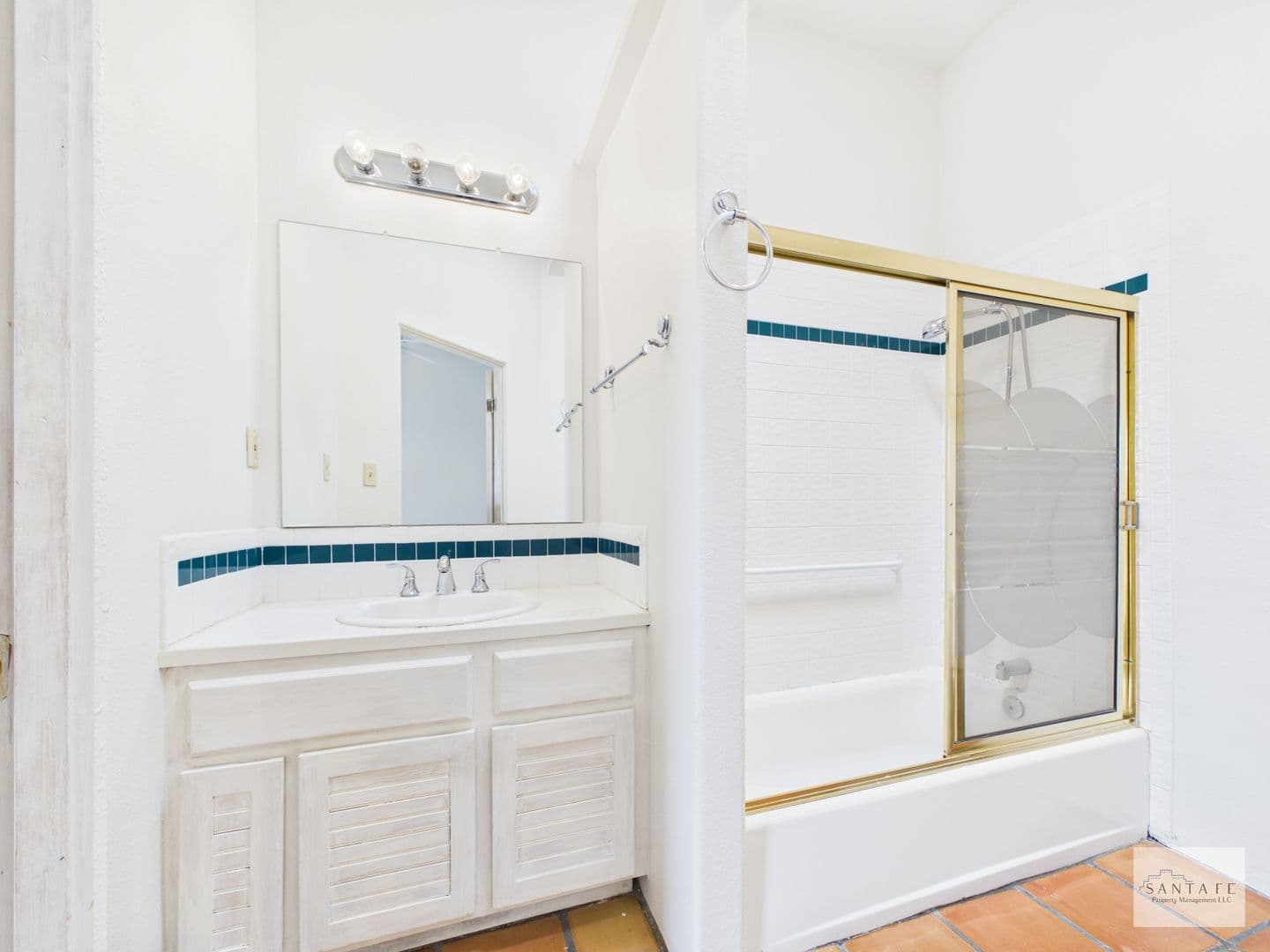 Santa Fe House: 1032 Calle De Suenos