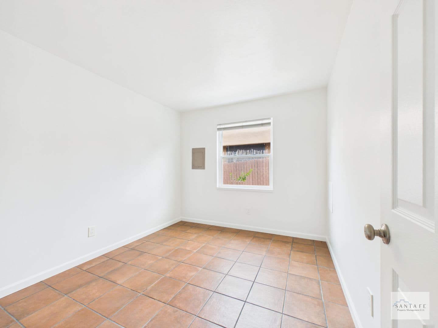 Santa Fe Apartment: 2382 Camino Capitan