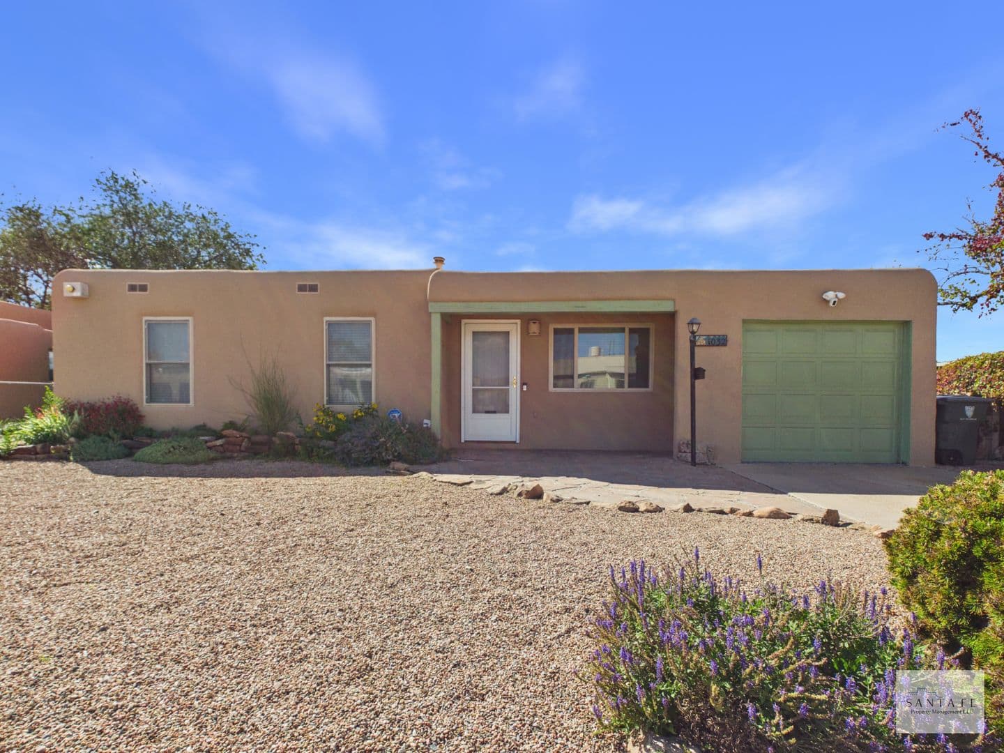 Santa Fe House: 1032 Calle De Suenos