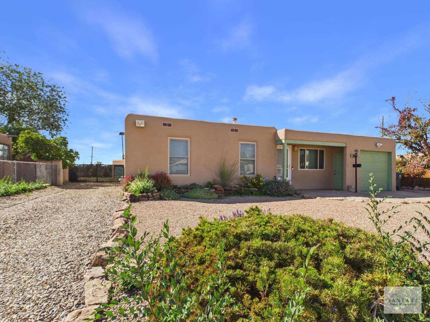 Santa Fe House: 1032 Calle De Suenos