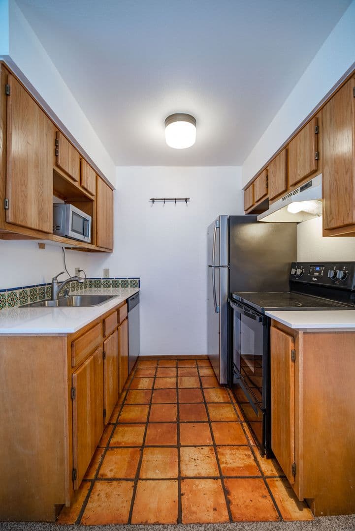 Santa Fe House: 2600 W. Zia Road Unit L14
