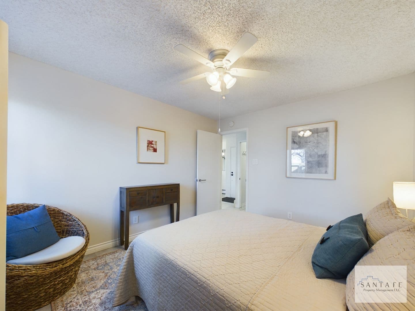 Santa Fe House: 161 Calle Ojo Feliz Unit C