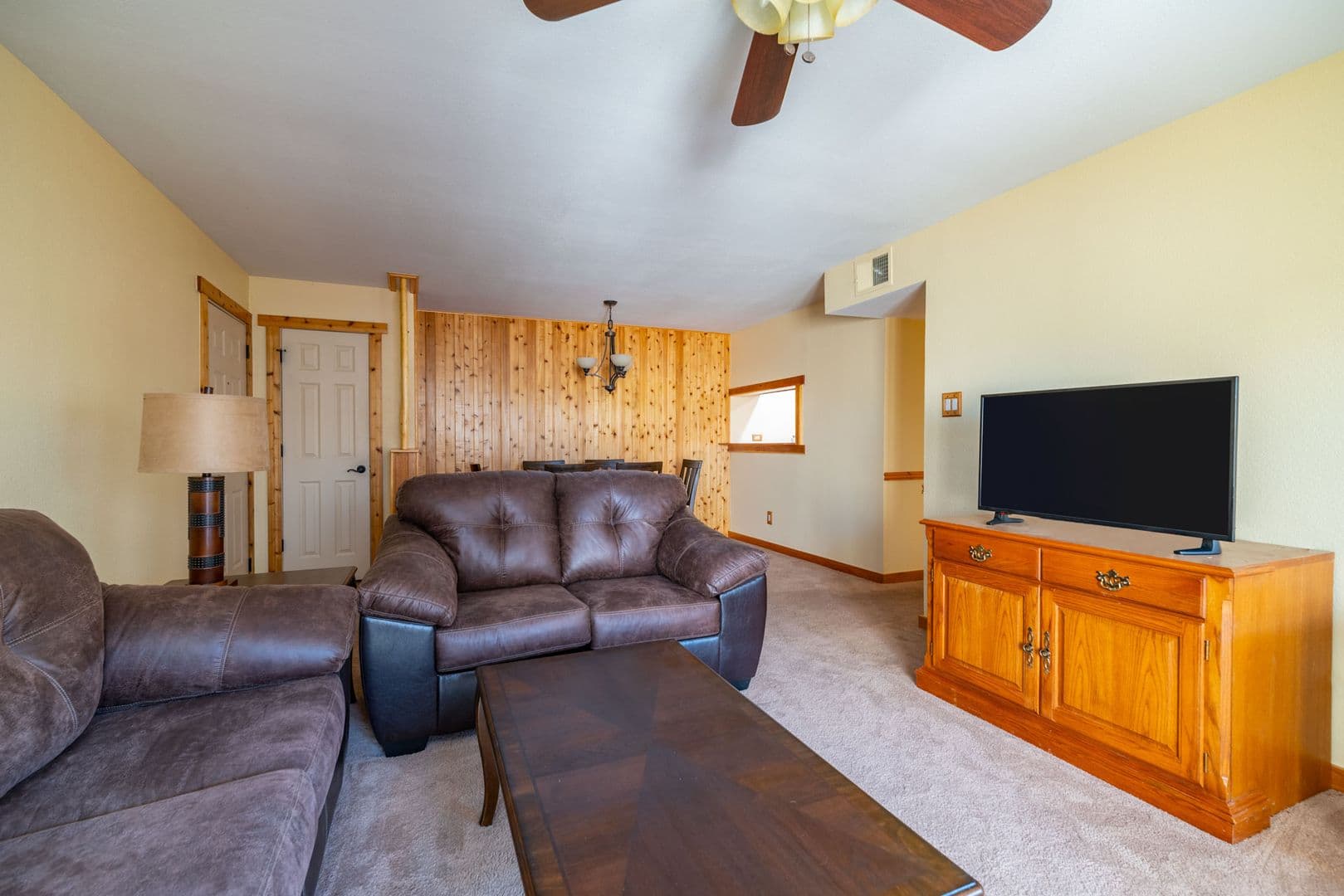 Santa Fe Apartment: 601 W. San Mateo Unit 84