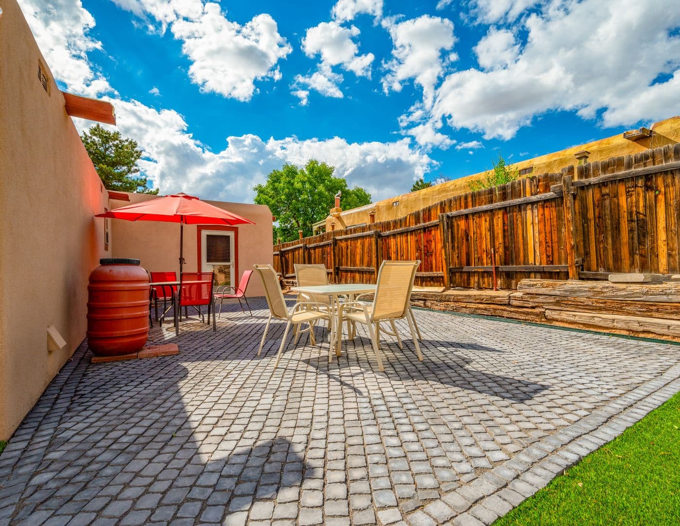 Santa Fe House: 2911 Avenida Alamosa