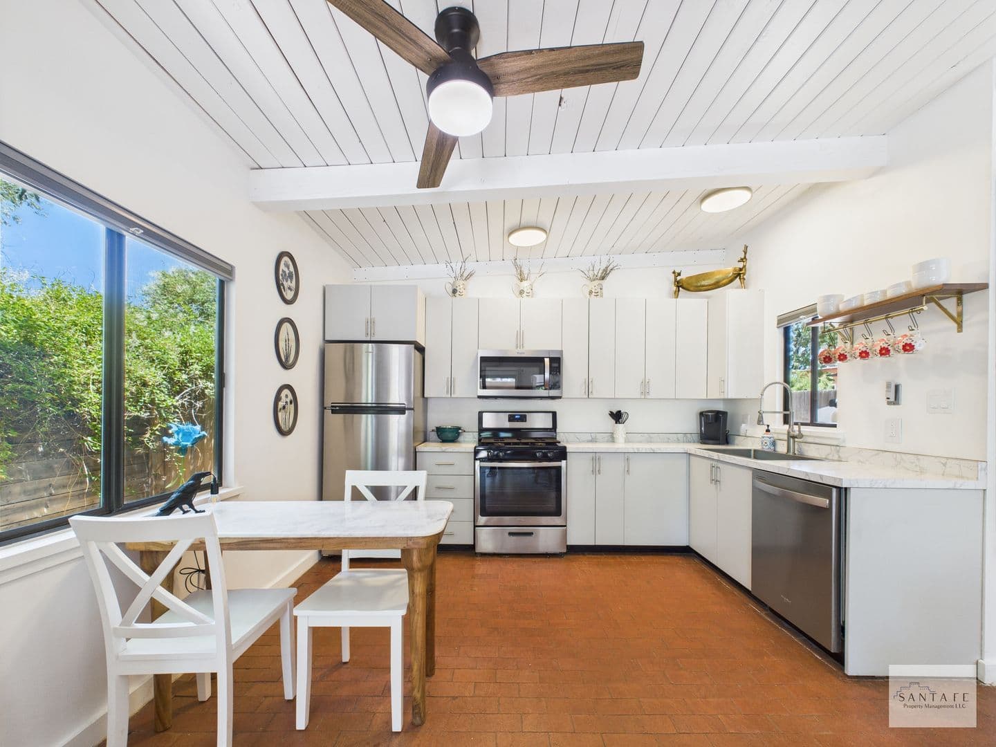 Santa Fe House: 730 Columbia Street Unit C