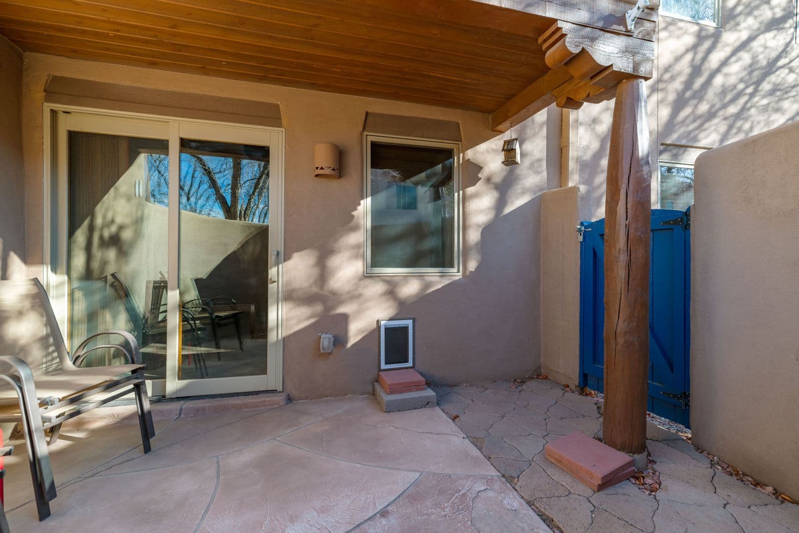 Santa Fe Apartment: 601 W. San Mateo Unit 84