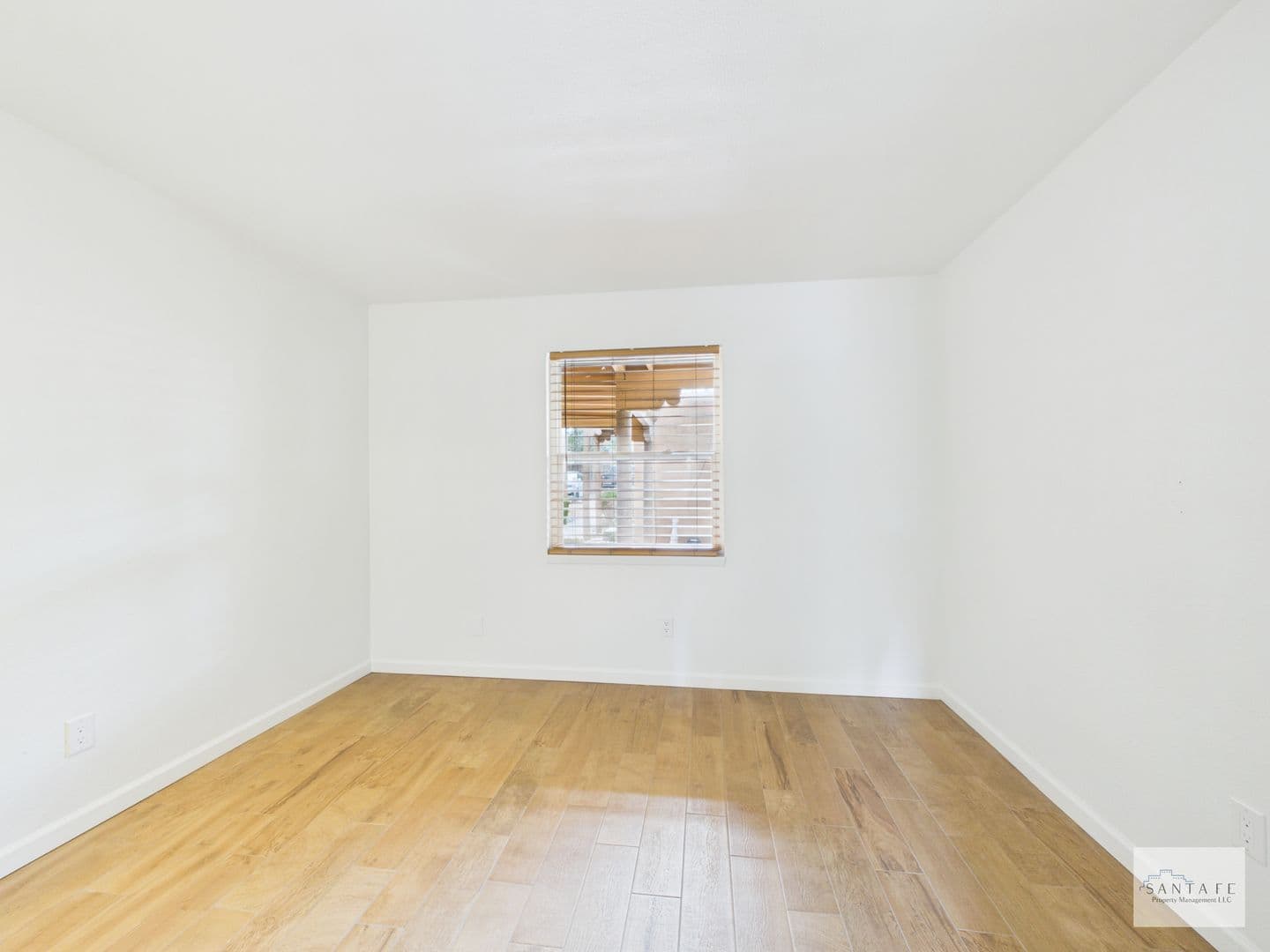 Santa Fe Apartment: 2382 Camino Capitan
