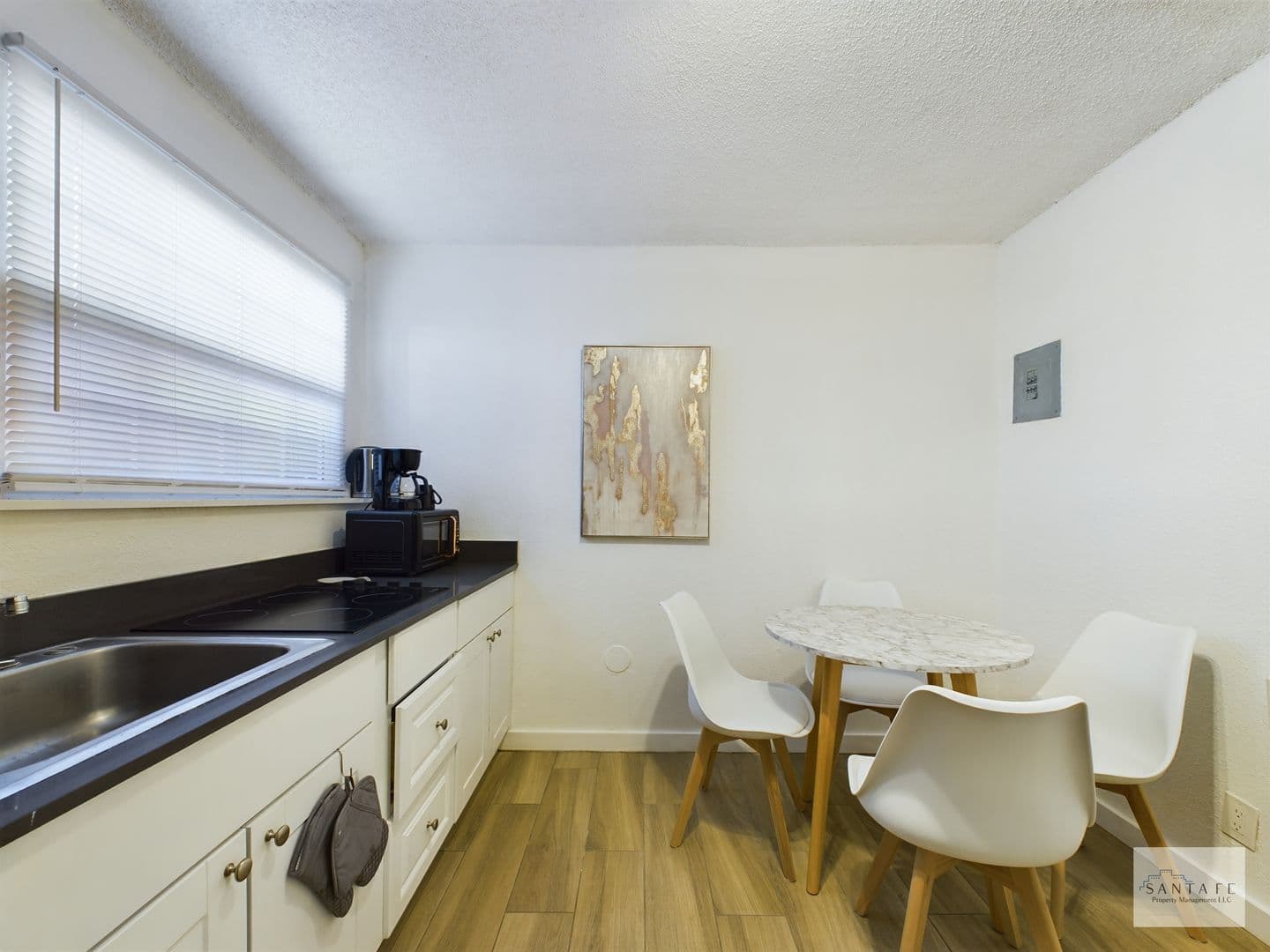 Santa Fe Apartment: 3226 Rufina Street