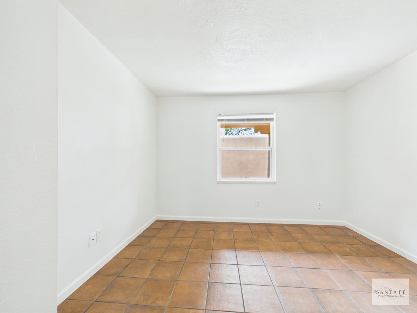 Santa Fe Apartment: 2382 Camino Capitan