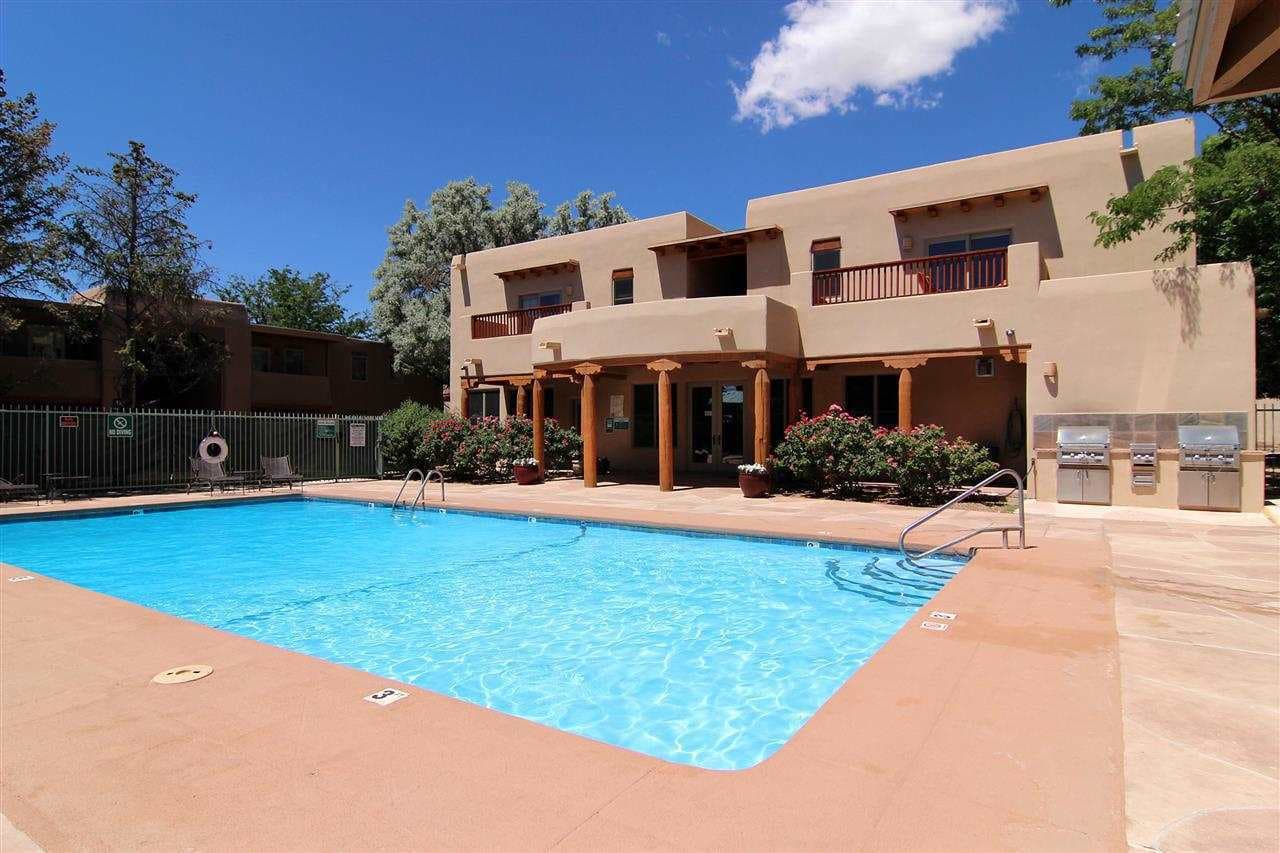 Santa Fe House: 601 W. San Mateo Unit 70