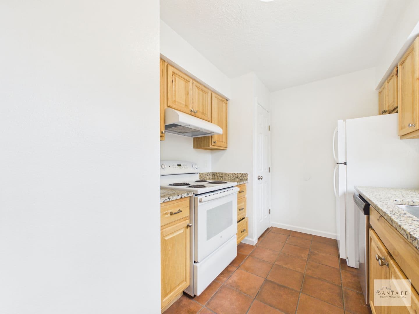 Santa Fe Apartment: 2382 Camino Capitan