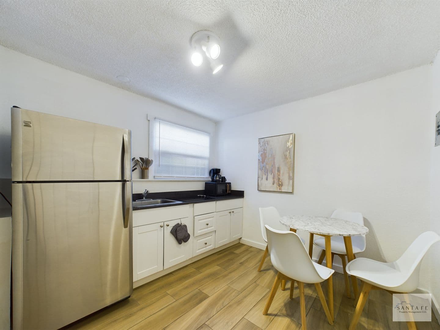 Santa Fe Apartment: 3226 Rufina Street