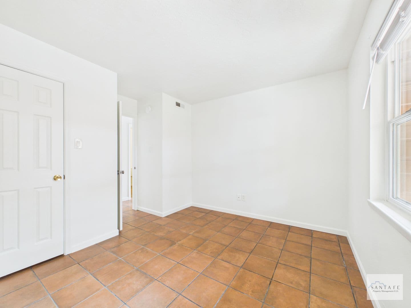 Santa Fe Apartment: 2382 Camino Capitan
