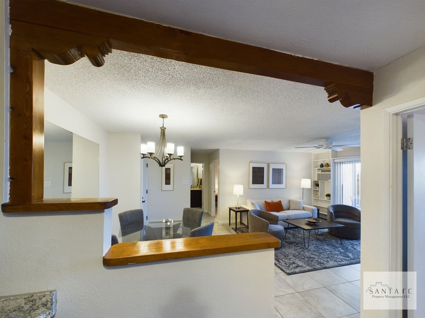 Santa Fe House: 161 Calle Ojo Feliz Unit C