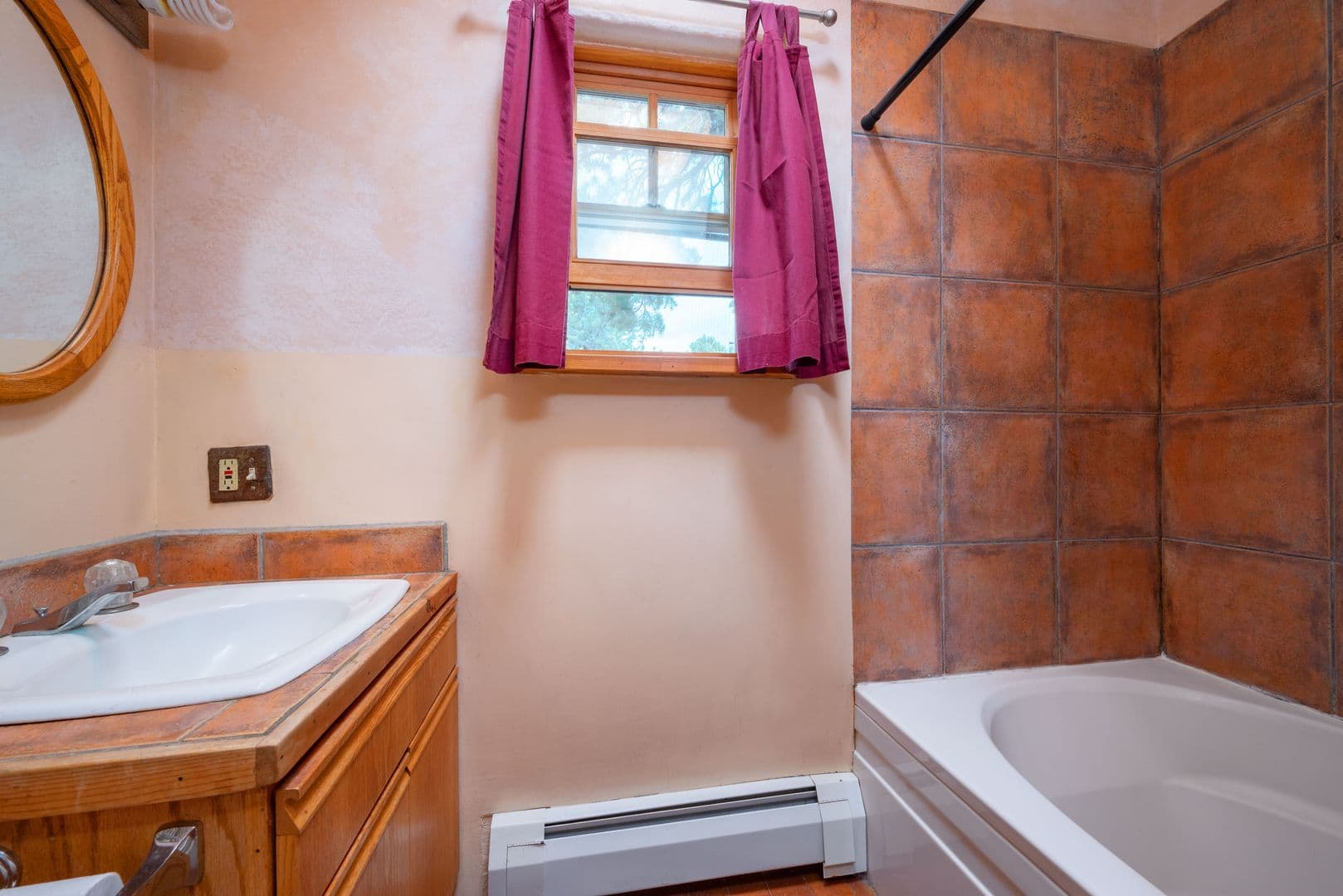 Santa Fe Apartment: 10 Metate Way