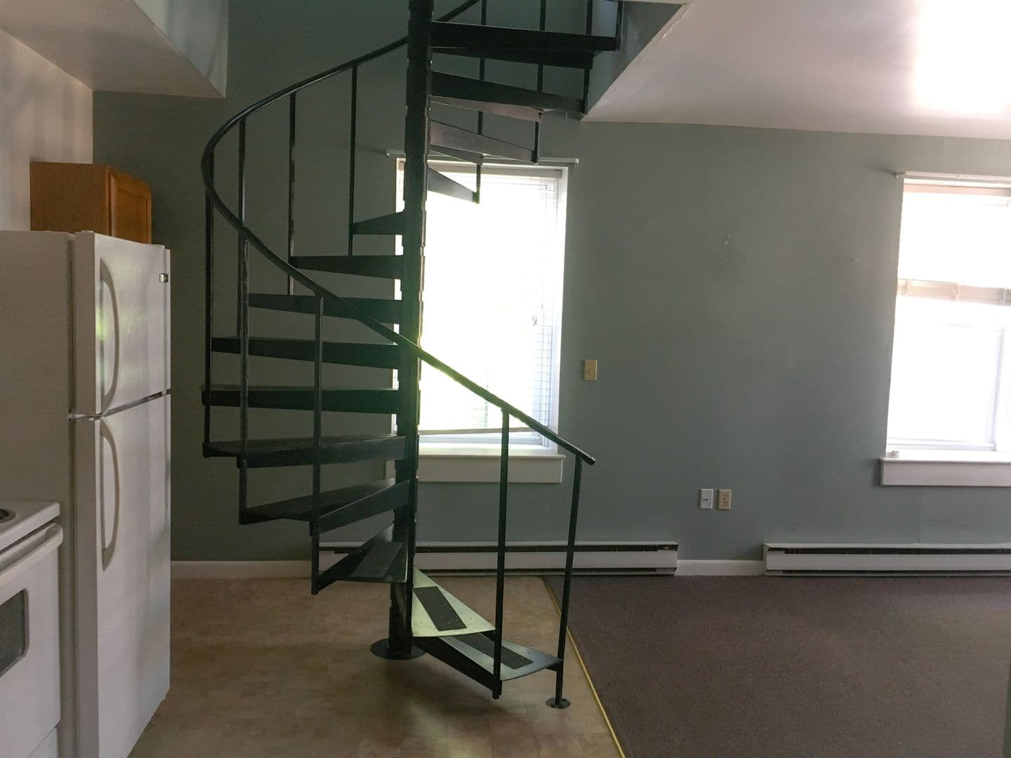 Kingston Apartment: 11 Broadway