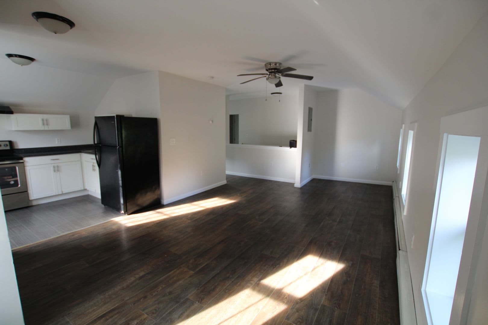 Kingston Apartment: 126 Maxwell Lane