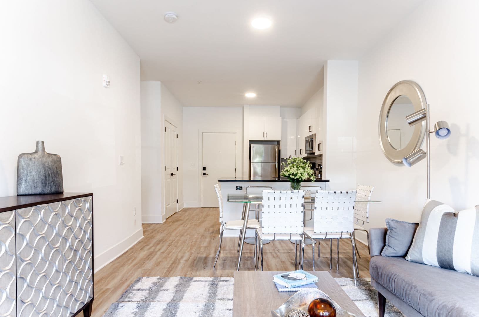 Pompton Lakes Apartment: 21 Lakeside Ave.