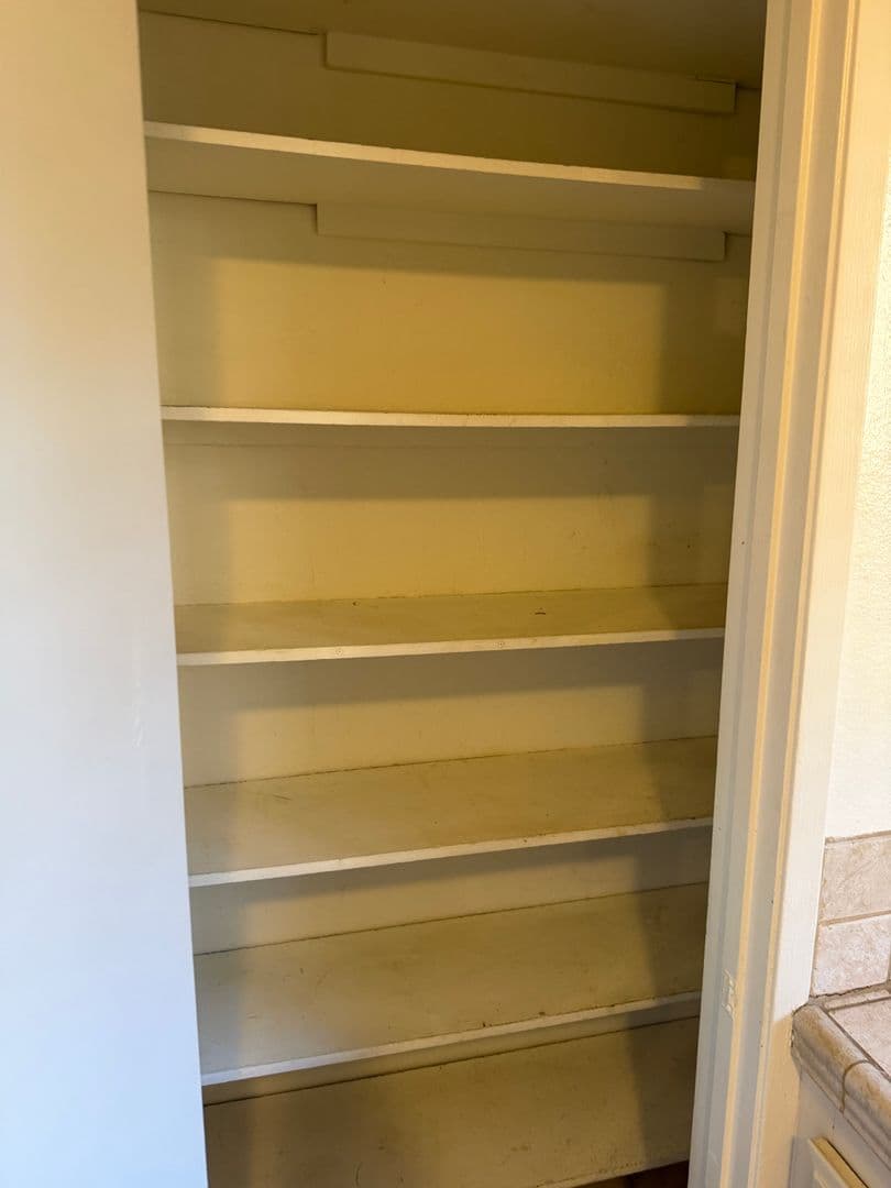 Simi Valley House: 2062 Avenida Placida #1
