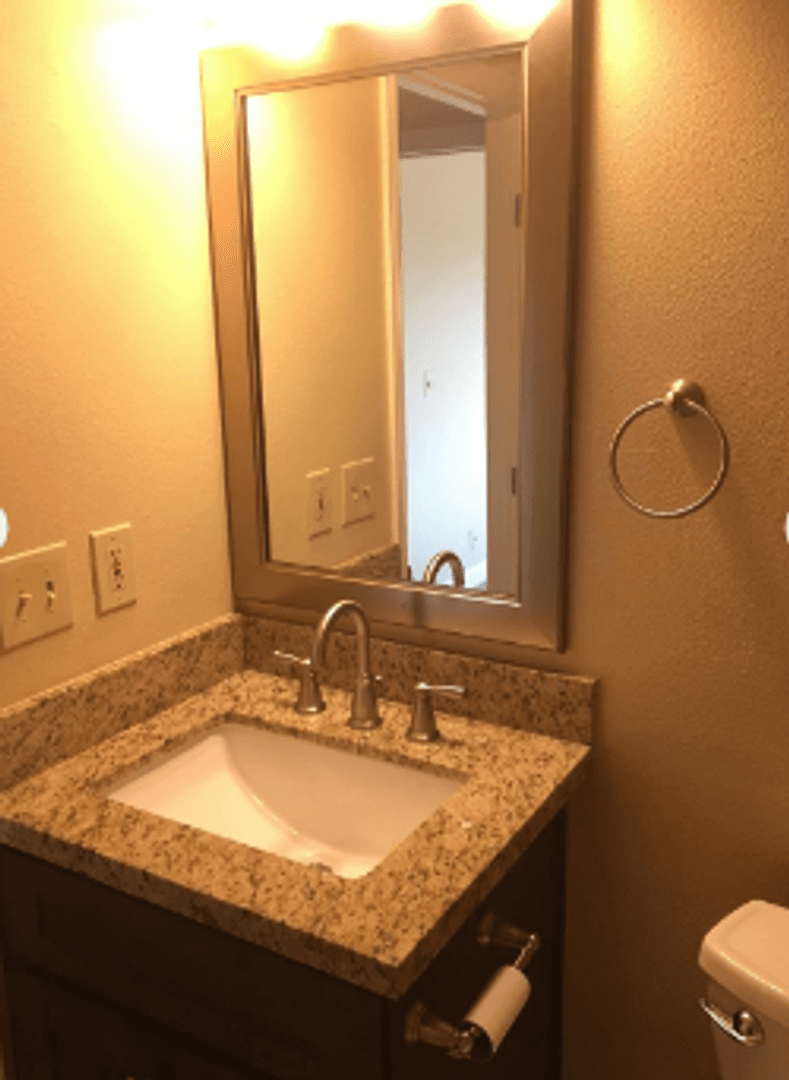 Simi Valley House: 1216 Patricia Ave #201
